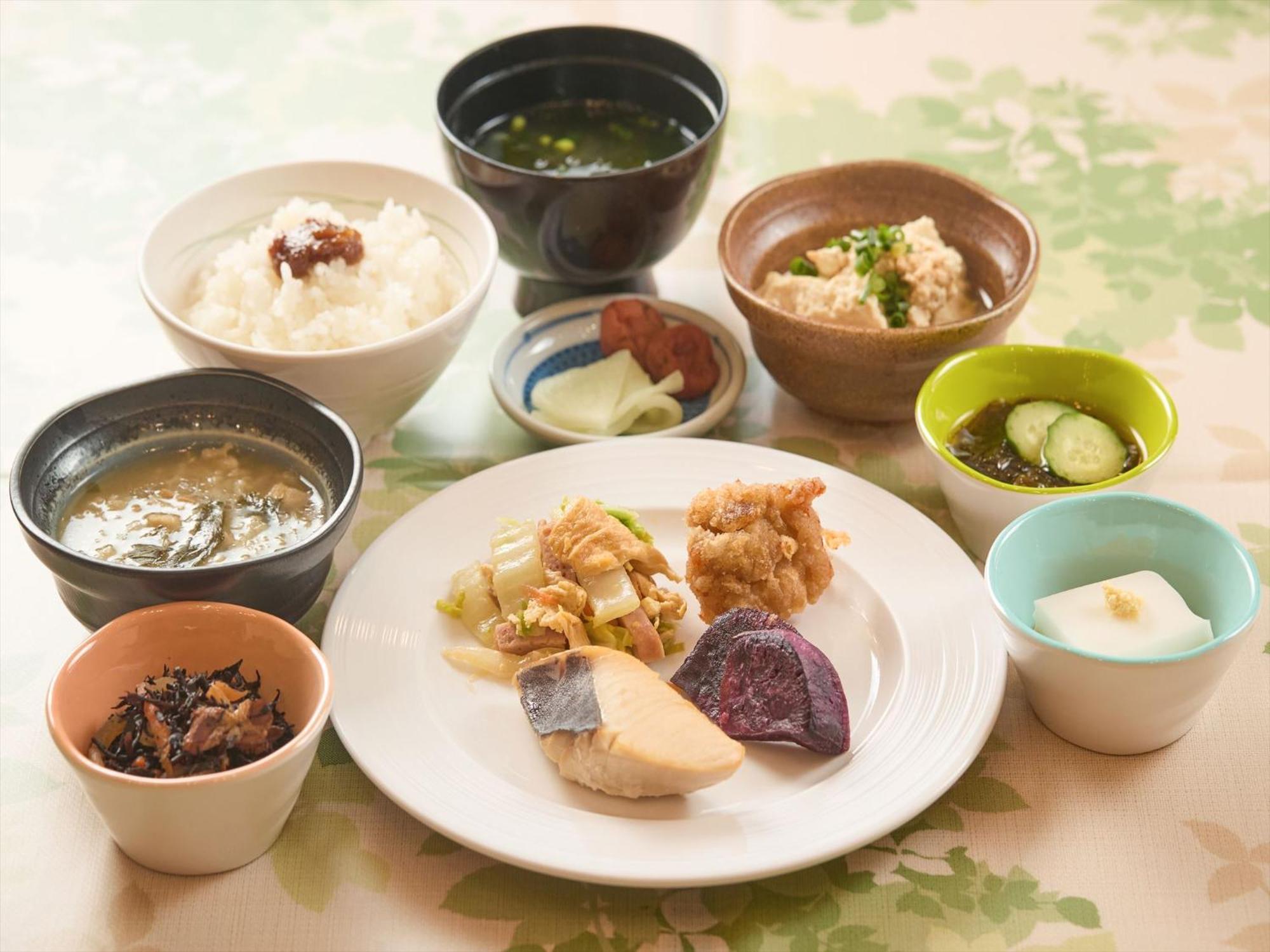Sun Palace Kyuyokan Naha Eksteriør billede